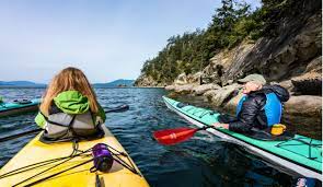 Discovery Islands Kayaking Tour
